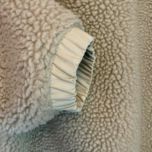 Patagonia Retro Pile Fleece Snap Pullover - Picture 6 of 9